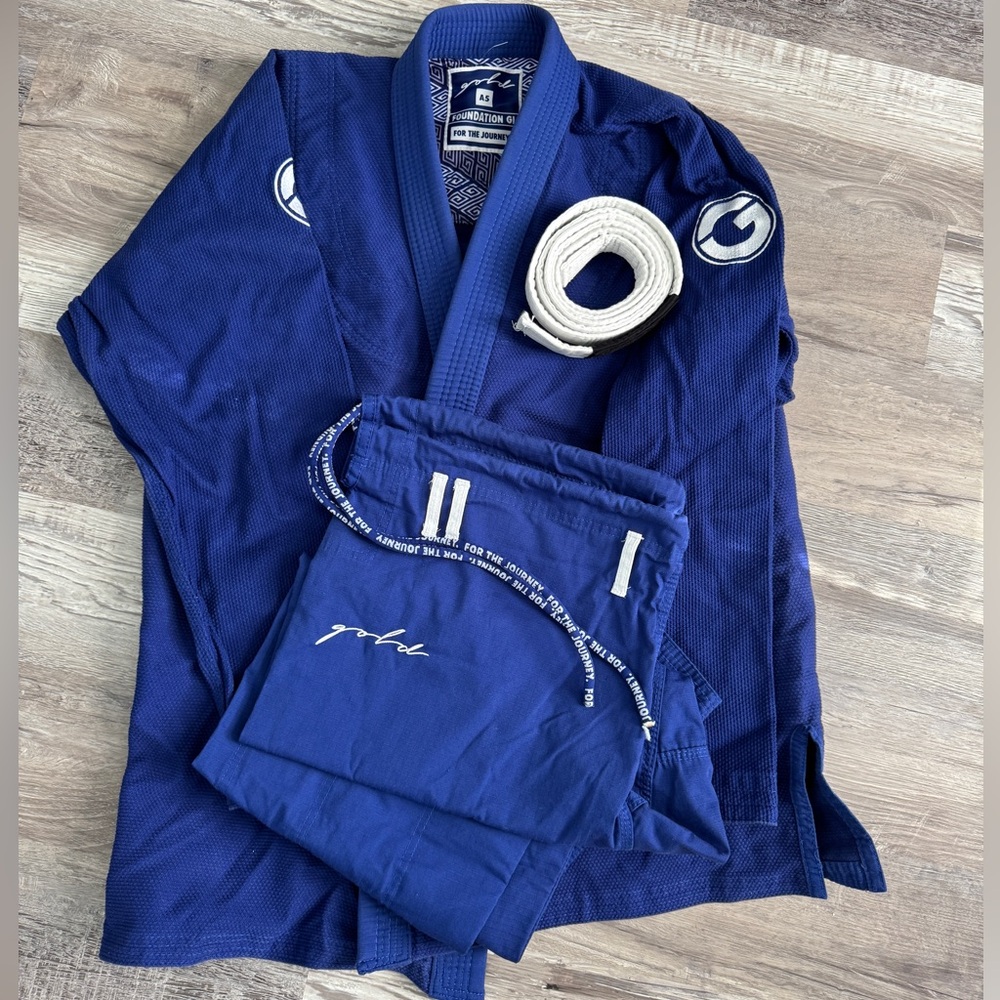Gold Men’s Foundation BJJ Blue Martial Arts Gi with White Belt A5 XXL